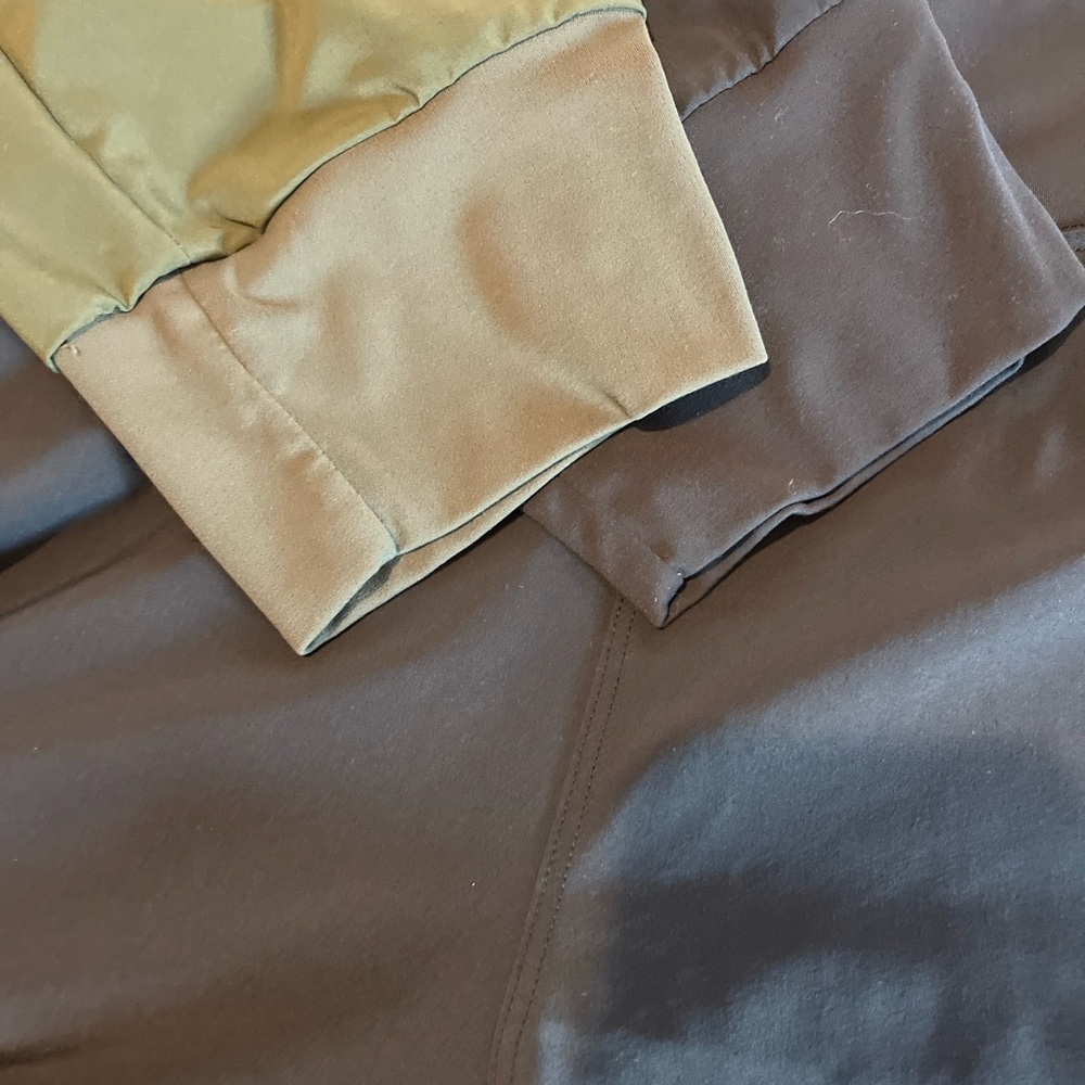 Patagonia Bundle Women's Happy Hike Studio Pants
Size large - Picture 6 of 16